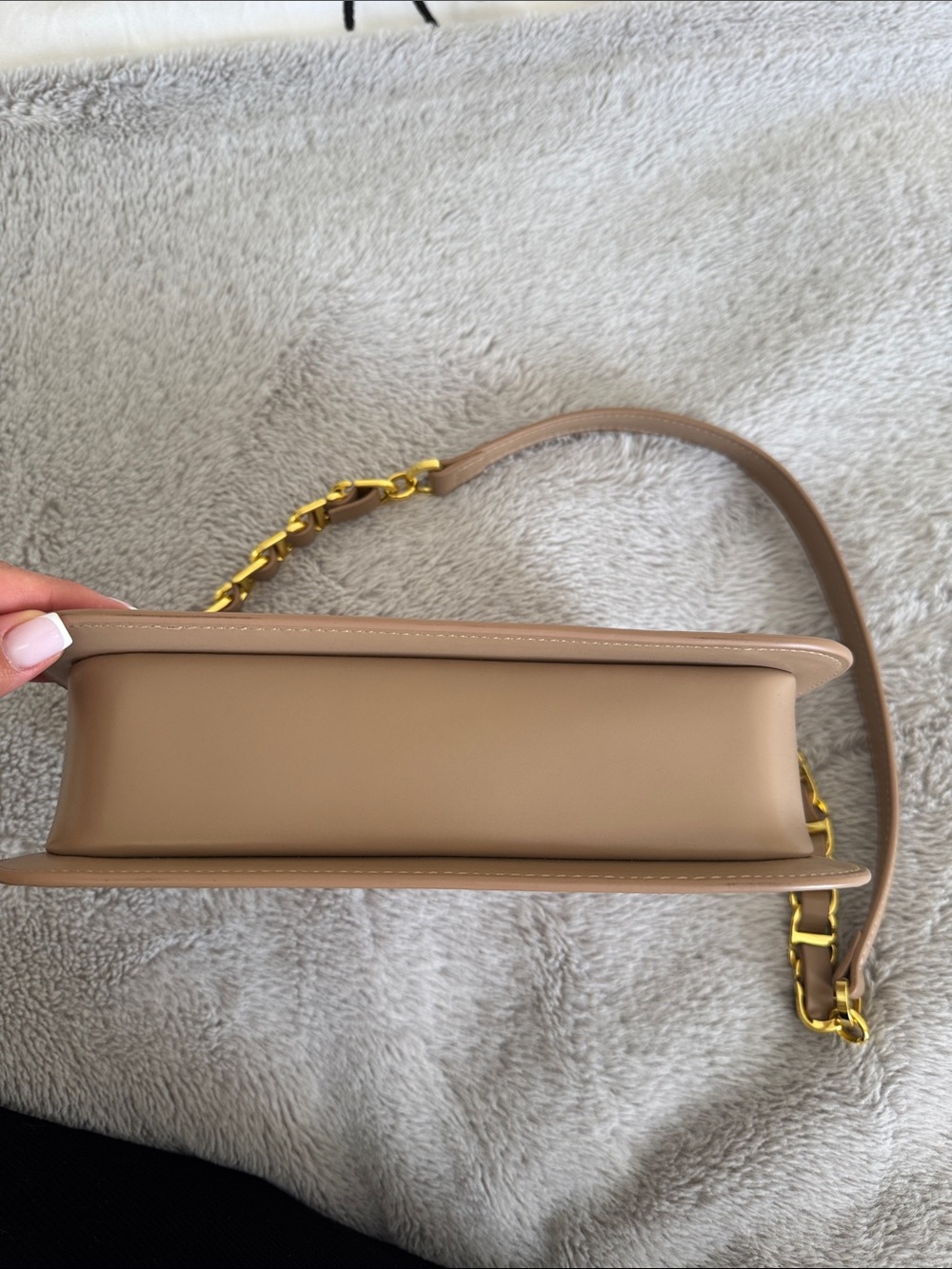 Dior Tan Leather CD Shoulder Bag with Gold Chain Strap - Picture 5 of 5